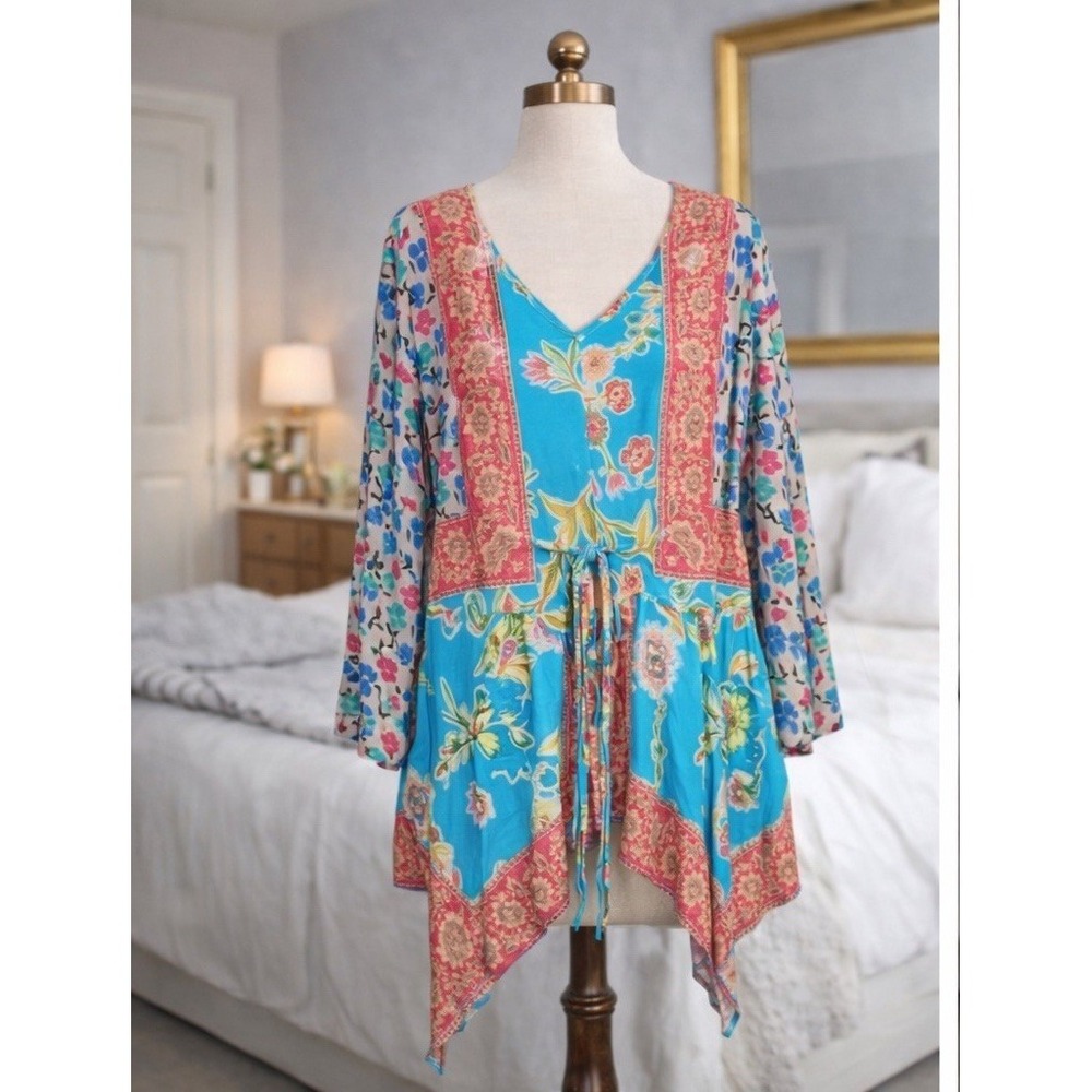 Tolani Collection Patchwork Tunic Top Handkerchie… - image 1